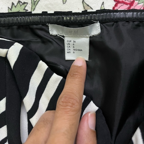 SOLD ❌ Black White Striped Strapless Jumpsuit - Picture 11 of 13